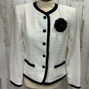 Perceptions Vintage Boucle Button Front Blazer‎
